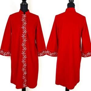 Vintage 70s 80s Miss Elaine Red Robe Floral Embroidery Lounge Elegance Glam Cozy